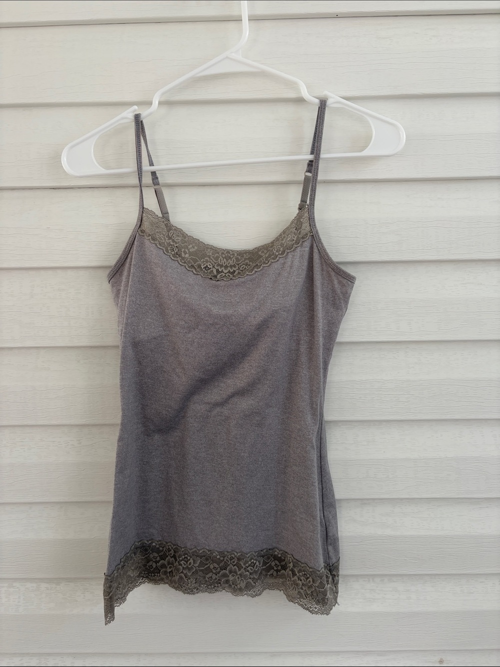 Express Gray Lace Trim Cami Tank Top XS Y2K 2000s Layering Basic Built in Bra